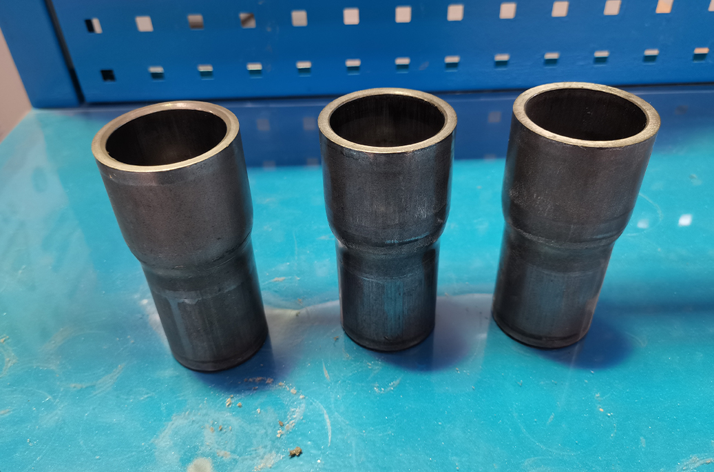  YPM-61係列整體（tǐ）框架（jià）金屬擠壓（yā）液壓機及生產線