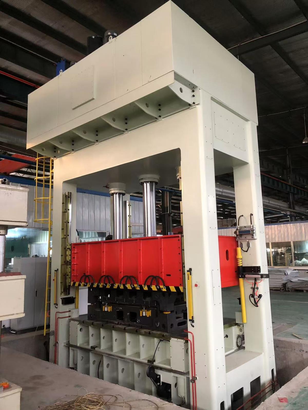 邢台400噸液壓機2.jpg 邢台400噸液壓(yā)機(jī)2.jpg